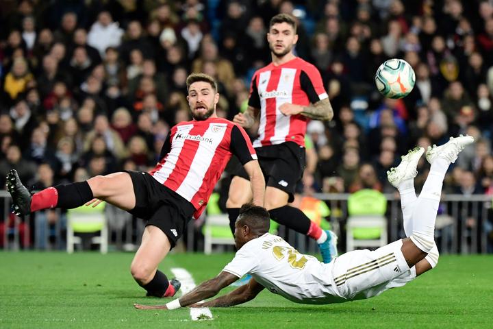 圣馬梅斯咆哮:畢爾巴鄂競技的歐冠逆襲狂想曲